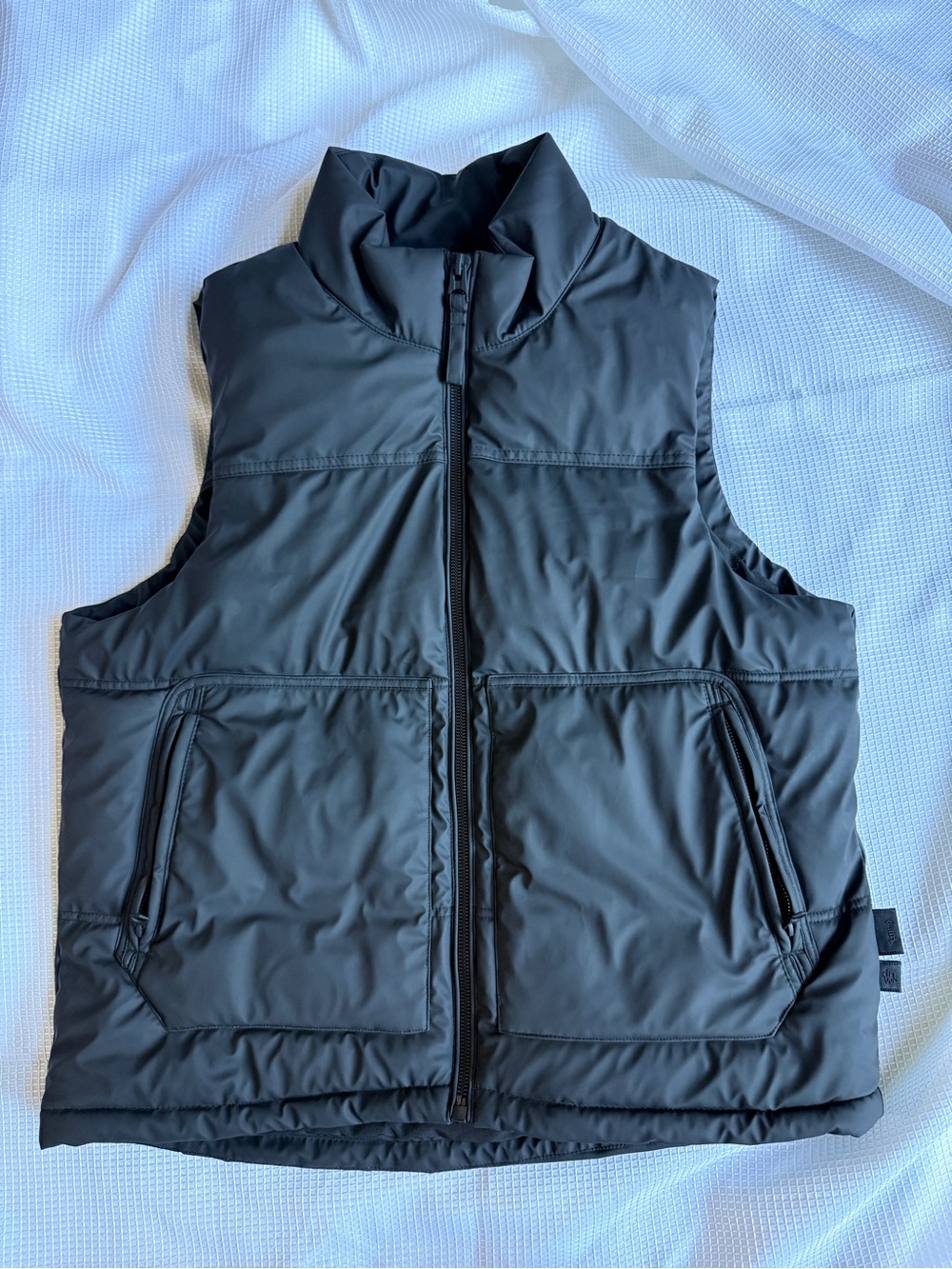 Zara Olive Quilted Vest with Zip Pockets